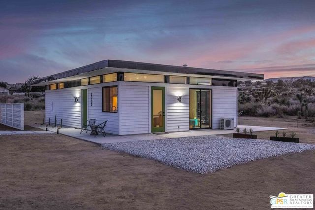 5002 Mormon Avenue, Yucca Valley, CA 92284