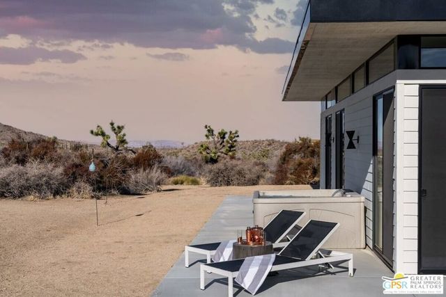 5002 Mormon Avenue, Yucca Valley, CA 92284