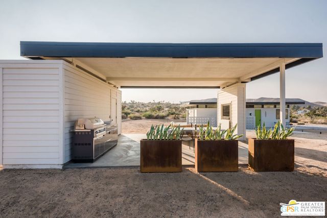 5002 Mormon Avenue, Yucca Valley, CA 92284