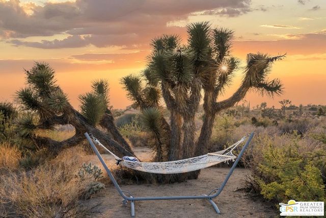 5002 Mormon Avenue, Yucca Valley, CA 92284