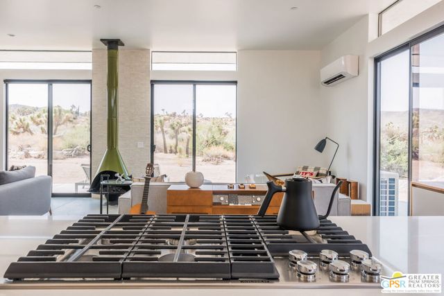 5002 Mormon Avenue, Yucca Valley, CA 92284