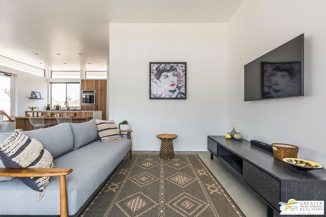 5002 Mormon Avenue, Yucca Valley, CA 92284