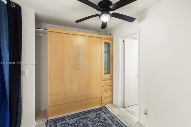 2901 NW 46th Ave 307, Lauderdale Lakes, FL 33313