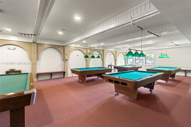 2901 NW 46th Ave 307, Lauderdale Lakes, FL 33313