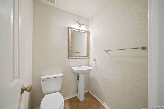 5107 MERIDIAN FARM, San Antonio, TX 78244