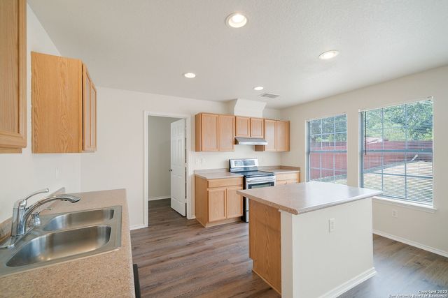 5107 MERIDIAN FARM, San Antonio, TX 78244