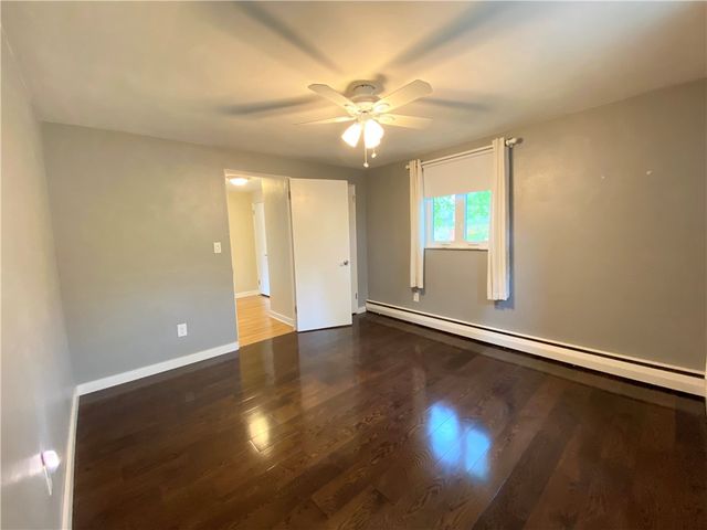 307 ROUP AVENUE, Friendship Park, PA 15232