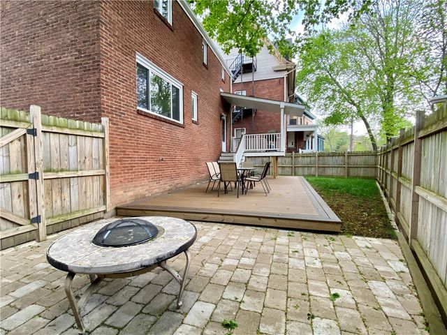 307 ROUP AVENUE, Friendship Park, PA 15232