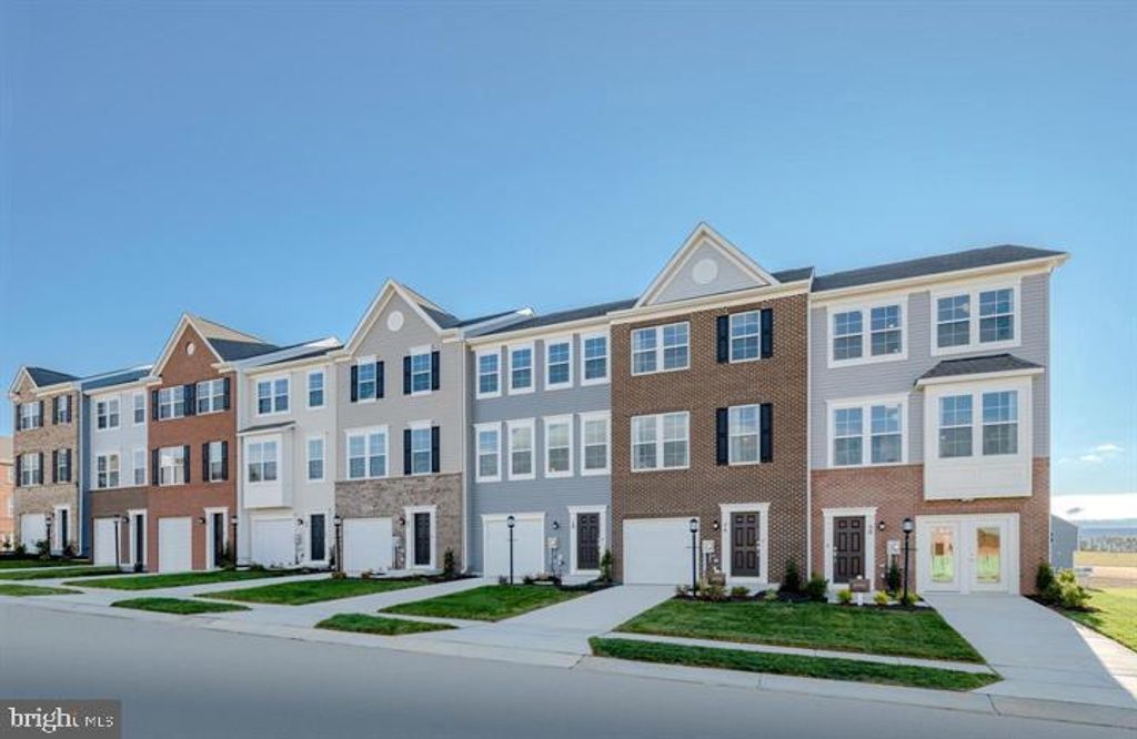64 TELLURIDE WAY #0212 LANCASTER, Charles Town, WV 25414