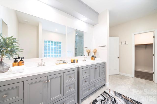 5904 Polk Mountain Drive, Marshville, NC 28103