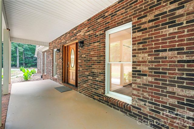 5904 Polk Mountain Drive, Marshville, NC 28103