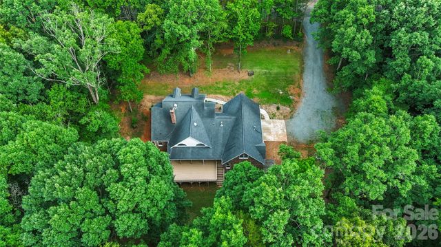 5904 Polk Mountain Drive, Marshville, NC 28103