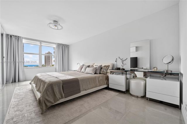 231 174th St 818, Sunny Isles Beach, FL 33160