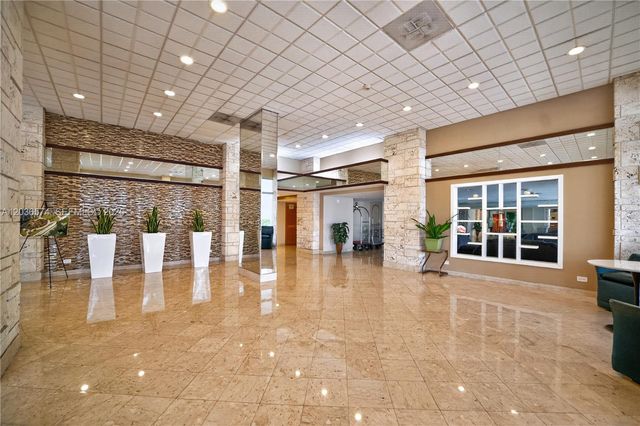 231 174th St 818, Sunny Isles Beach, FL 33160