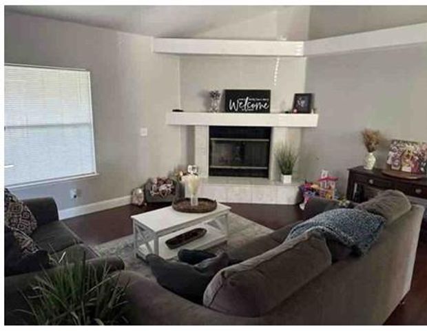 984 Summerset Lane, Madera, CA 93637