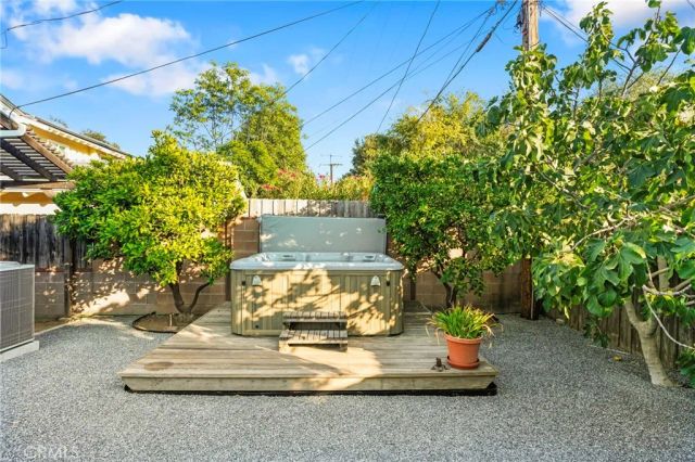 9419 Creemore Drive, Tujunga, CA 91042