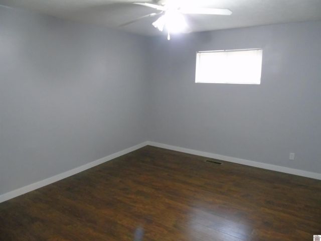 77 Lincoln, Cadiz, KY 42211