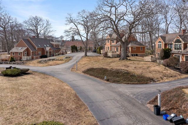 2B Rosewood Lane, York, ME 03909