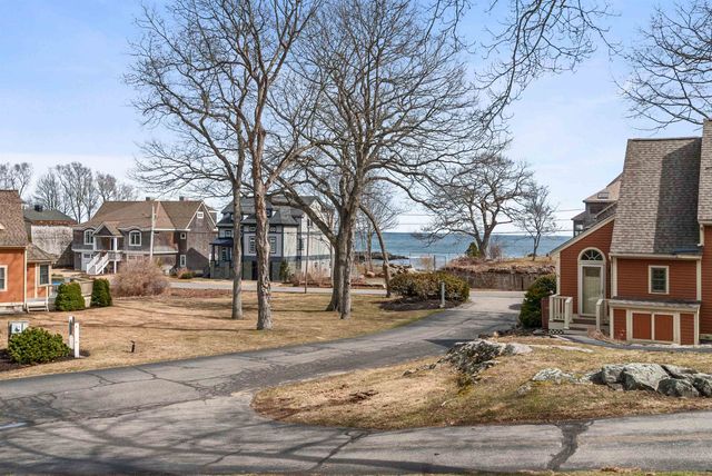 2B Rosewood Lane, York, ME 03909