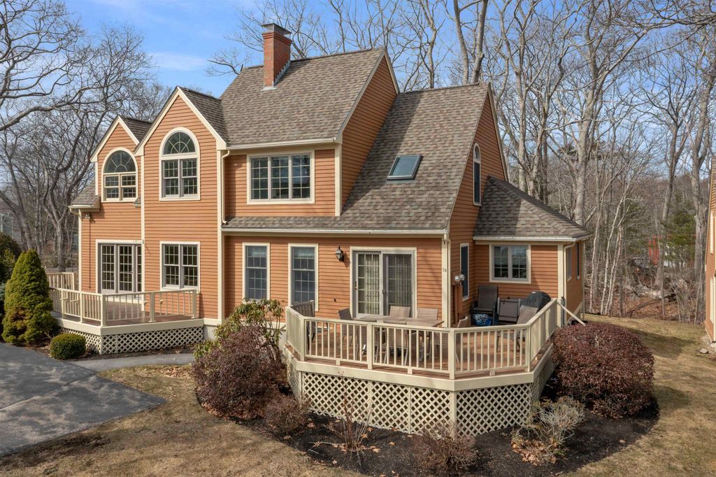 2B Rosewood Lane, York, ME 03909