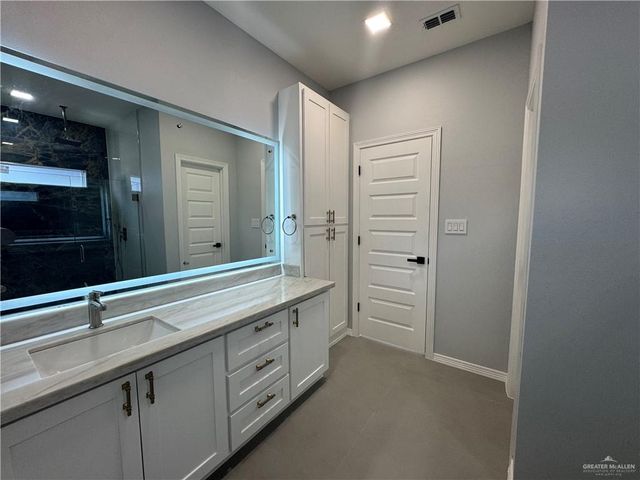 3312 S Kerala Avenue, Edinburg, TX 78539