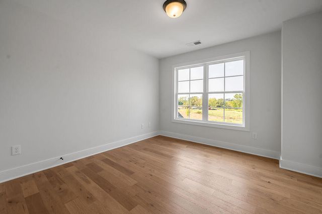 4181 Buttermilk Road, Lexington, KY 40509