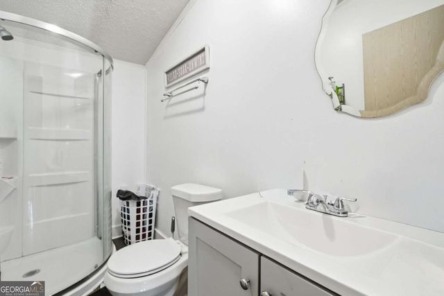 226 Chivalry Lane, Ball Ground, GA 30107