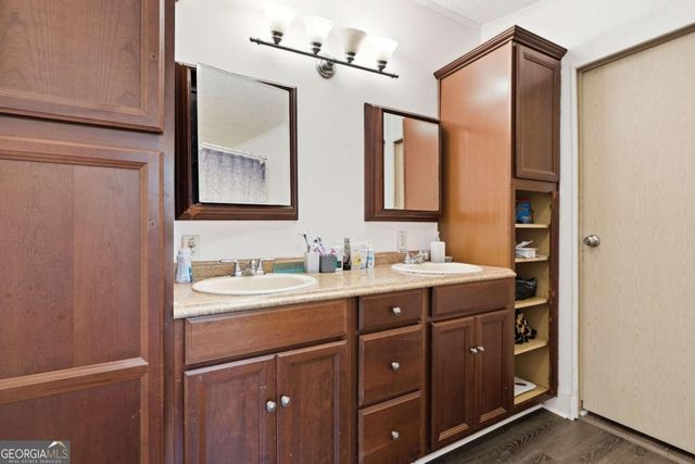 226 Chivalry Lane, Ball Ground, GA 30107
