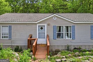 226 Chivalry Lane, Ball Ground, GA 30107