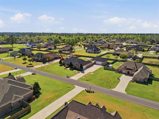1777 Deerfield Drive, Lake Charles, LA 70611