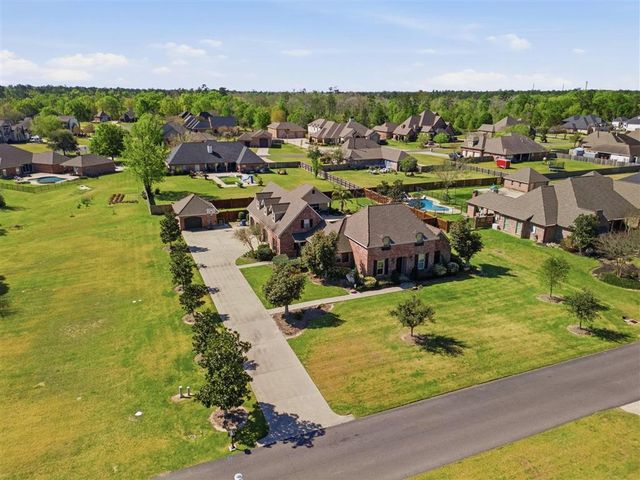 1777 Deerfield Drive, Lake Charles, LA 70611