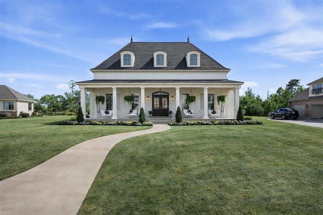 1777 Deerfield Drive, Lake Charles, LA 70611