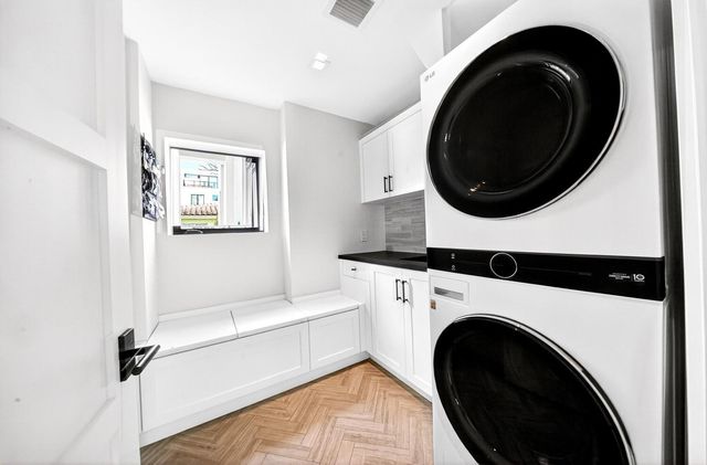 1520 SE 10th Street, Fort Lauderdale, FL 33316