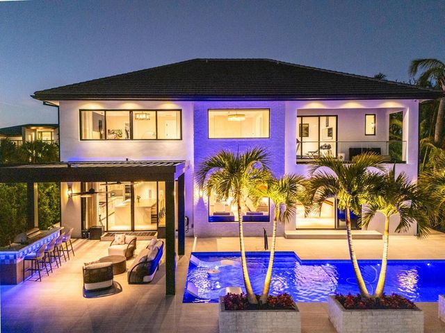 1520 SE 10th Street, Fort Lauderdale, FL 33316