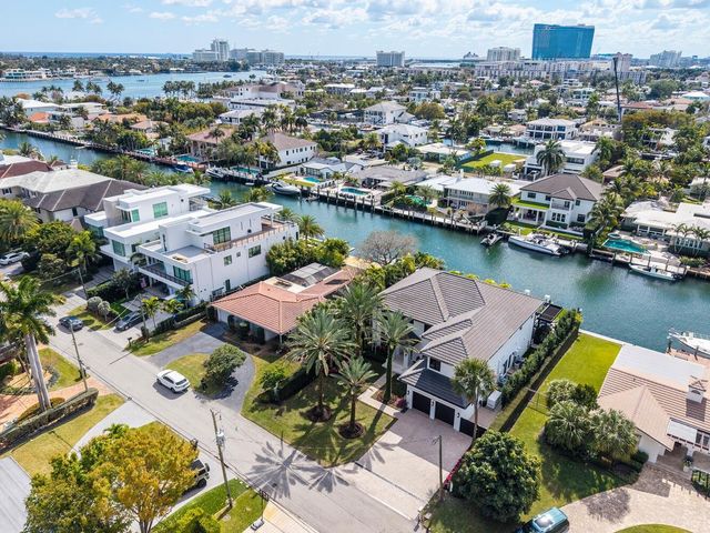 1520 SE 10th Street, Fort Lauderdale, FL 33316