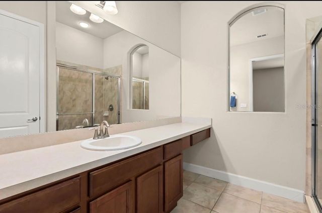 2860 EASTHAM LN, Kissimmee, FL 34741
