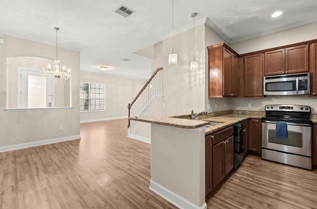 2860 EASTHAM LN, Kissimmee, FL 34741
