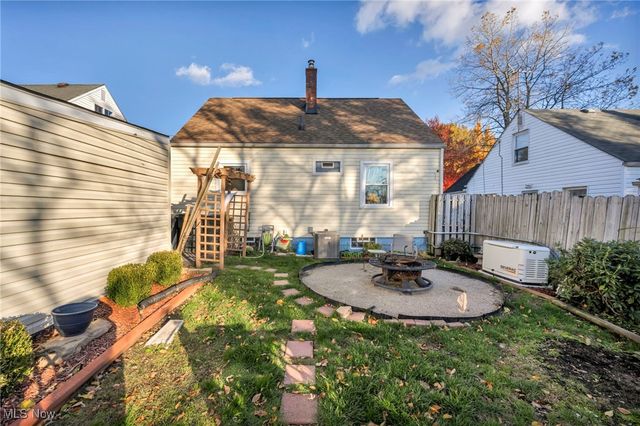 1646 Highview Avenue, Akron, OH 44301