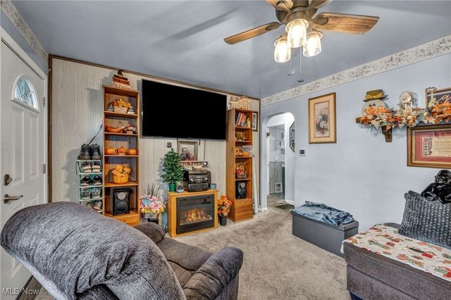 1646 Highview Avenue, Akron, OH 44301