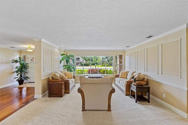 2551 Cross Country, Port Orange, FL 32128
