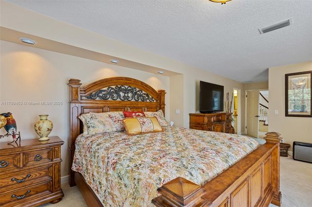 2551 Cross Country, Port Orange, FL 32128