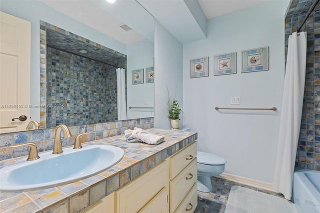 2551 Cross Country, Port Orange, FL 32128