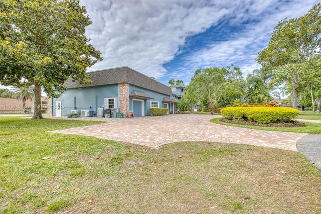 2551 Cross Country, Port Orange, FL 32128