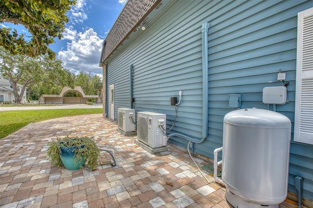2551 Cross Country, Port Orange, FL 32128