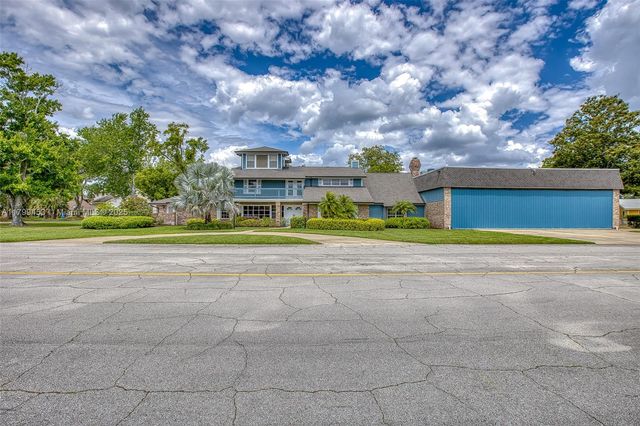 2551 Cross Country, Port Orange, FL 32128