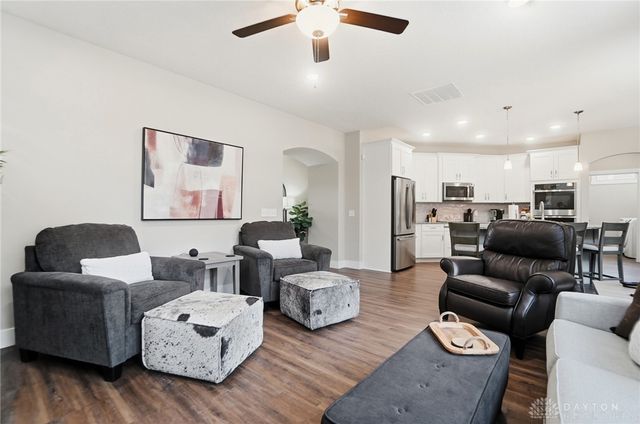 1444 Triple Crown Way, Beavercreek Twp, OH 45385