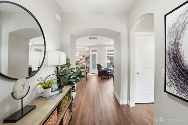 1444 Triple Crown Way, Beavercreek Twp, OH 45385