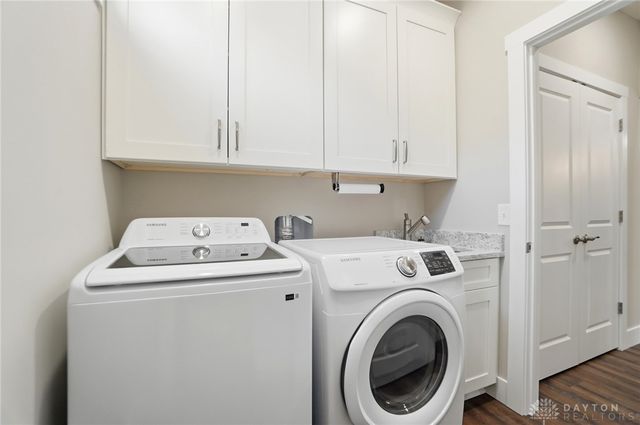 1444 Triple Crown Way, Beavercreek Twp, OH 45385