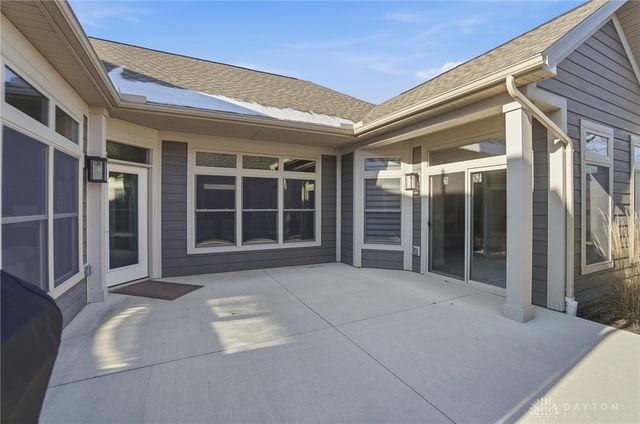 1444 Triple Crown Way, Beavercreek Twp, OH 45385