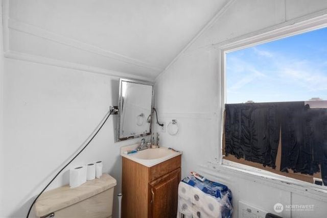 3013 19th Street, Everett, WA 98201